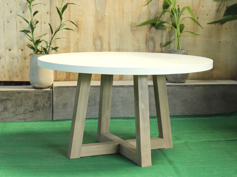 Mặt bàn tròn xi măng chân gỗ keo - Nội Thất Modern Sourcing - Công Ty TNHH Modern Sourcing